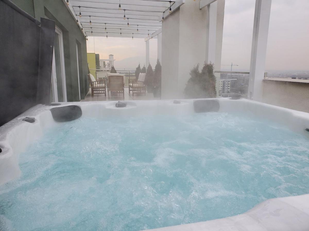 Jad- Penthouse With Jacuzzi And Mountain View - Coresi Brașov Exterior foto